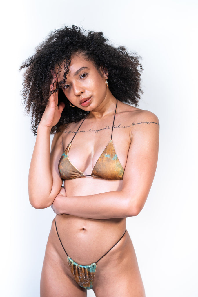 OutHerSpace Thong Bikini Bottom – LILAH NYC